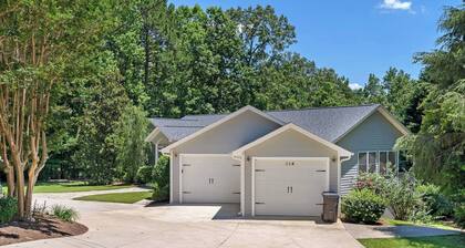 Vineyard Oasis on Lake Keowee