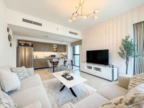 テレビ、ステレオ