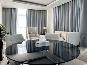 Interior - Panoramic Burj Khalifa View Luxury Penthouse 2BR (Dubai)