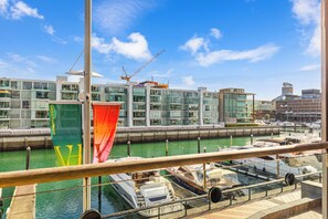 View from property - Stylish 2BR Escape | Urban Bliss | Zodiak Stays (Auckland)