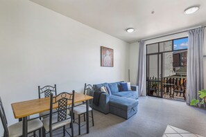Apartment | Living area - 1BR Grey Lynn Haven+Parking, Balcony Zodiak Stays (Auckland)