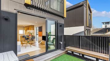 Apartment | Terrace/patio