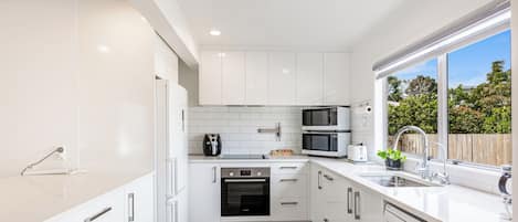 Apartment | Private kitchen | Fridge, microwave, oven, stovetop