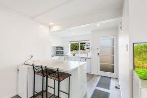 Apartment | In-room dining