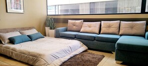 1 habitación, escritorio, wifi y ropa de cama 