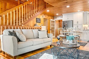 Smart-TV, Kamin, Videospiele