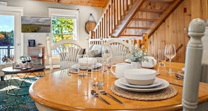 Norway Chalet-Lake & Ski Retreat. Hot tub, game room & endless adventure