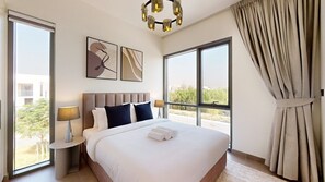 4 bedrooms, in-room safe, iron/ironing board, free WiFi