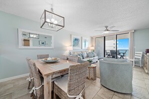 Interior - BEACHFRONT, TWO POOLS, PRIVATE BALCONY! (Orange Beach)