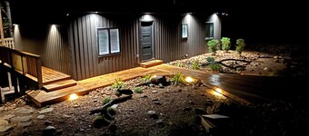 Secluded Lakefront! 4BR, Paradise Pad @ Beaver Lake, Sleeps 14