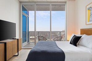 Apartment, 1 Bedroom | Balcony view - Natiivo by AvantStay (Austin)