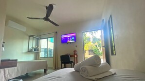 Comfort Triple Room, Patio | Desk, laptop workspace, WiFi (free)