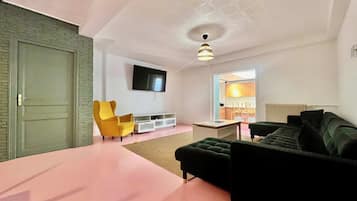 Télévision, espaces bureaux