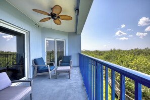 Terrace/patio - Family-Friendly Oceanwalk Condo | Great Amenities & Steps to Beach | OW19-305 (New Smyrna Beach)
