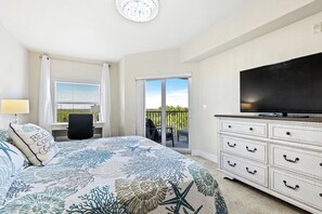 3 slaapkamers, een bureau, een strijkplank/strijkijzer, gratis wifi