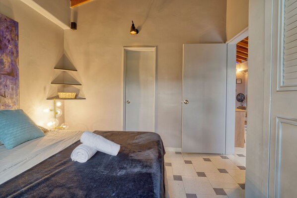 4 Schlafzimmer, Bügeleisen/Bügelbrett, WLAN, Bettwäsche