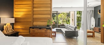 Your Perfect Casuarina Escape, 200m from the Beach!