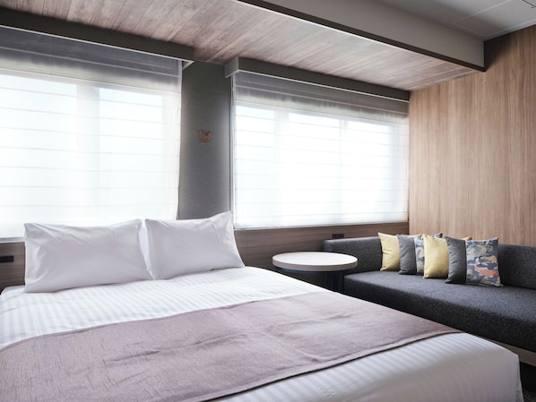 Suite | 1 bedroom, in-room safe, desk, iron/ironing board - MONday Apart Premium Kyoto Sta. Kamogawa (Kyoto)