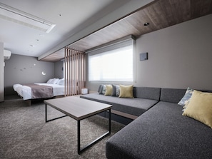 Junior Suite | 1 bedroom, in-room safe, desk, iron/ironing board - MONday Apart Premium Kyoto Sta. Kamogawa (Kyoto)