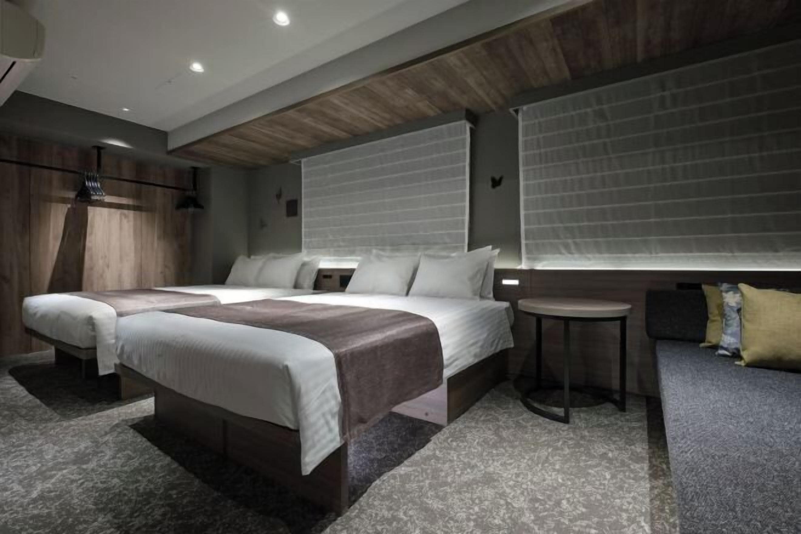 1 bedroom, in-room safe, desk, iron/ironing board