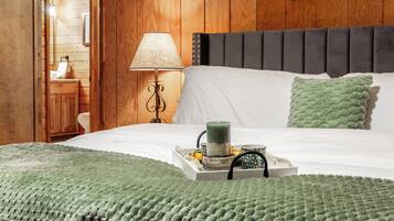 3 bedrooms, iron/ironing board, free WiFi