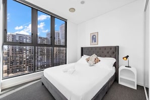 3 chambres, fer et planche à repasser, Wi-Fi gratuit, draps fournis