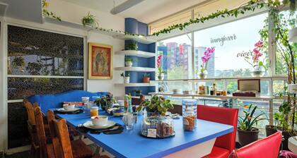 ITZAE ALEGRIA POLANQUITO NEAR AUDITORIO NACIONAL NO PETS