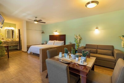 Cuatro Misiones Hotel