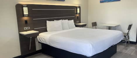 Desk, laptop workspace, iron/ironing board, free WiFi