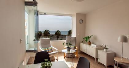 Appartement Moderne Mer Bleue avec Vue sur la Mer