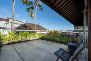 Elite Villa | Balcony
