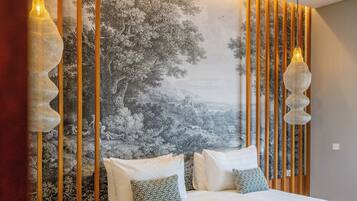 Elite Villa | 4 bedrooms, iron/ironing board