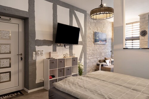 Apartment 'Unterkunft Alte Schlosserei' with Wi-Fi