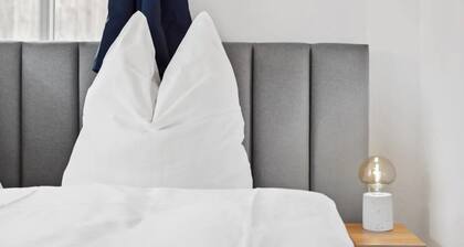 Ferienwohnung 'Appartements Am Hainich - Elsbeere' mit Gemeinschaftsterrasse, Garten und Wi-Fi