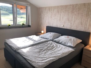 3 Schlafzimmer, kostenloses WLAN, Bettwäsche