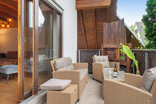 Apartment 'Jogis Paradies In Ruhiger Lage' with Shared Garden, Balcony and Wi-Fi