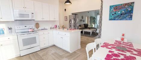 Fridge, microwave, oven, coffee/tea maker