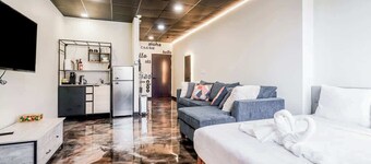 Sleeps 36 8bd/8ba 7 sofa beds. Big enough!