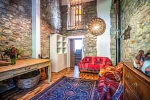 Casa, 2 habitaciones, junto a la montaña | Área de sala de estar