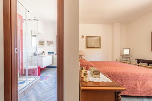 House, 2 Bedrooms, Mountainside | 2 bedrooms, desk, iron/ironing board, free WiFi - Lo Specchio Di Alice (Lioni)