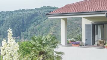 Mặt tiền nơi lưu trú