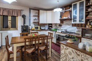 House, 2 Bedrooms, Private Pool | Living area - Villa Aperta Campagna (Nicosia)