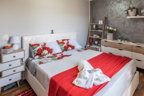 House, 2 Bedrooms, Private Pool - Villa Aperta Campagna (Nicosia)