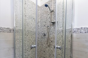 Bathroom - Condoluci (Tropea)