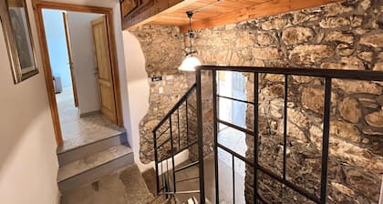 Favisi Rooms