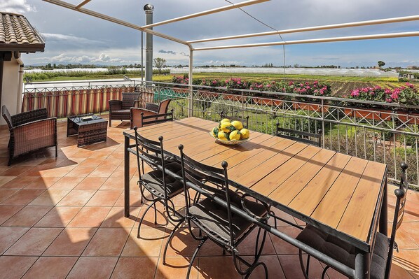 Terrace/patio