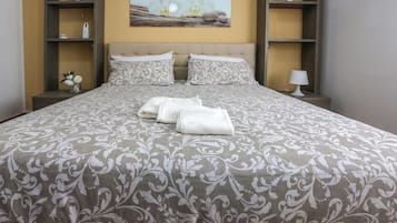 Apartament, 2 dormitoris, terrassa | Planxa i posts de planxar i wifi gratuïta