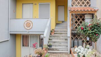 Facciata della struttura