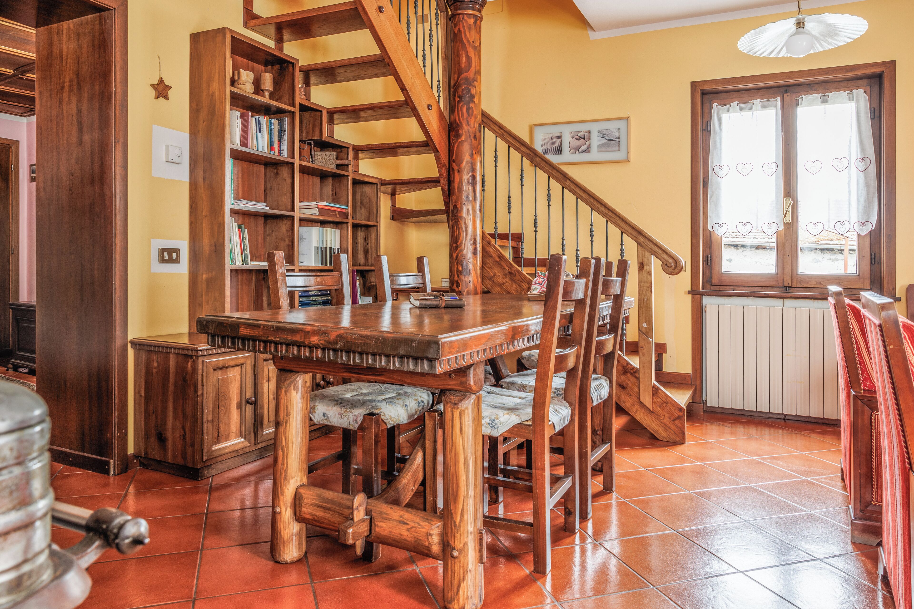 Appartement, 3 chambres, balcon, vue montagne | Coin séjour