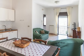 Apartment, 2 Bedrooms, Balcony | Living area | Flat-screen TV - La Casa Dei Nonni (San Giorgio Lucano)